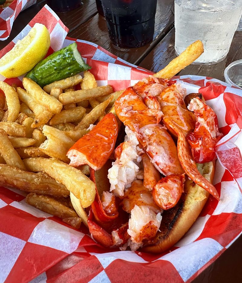 Jordan Lobster Farms – Island Park