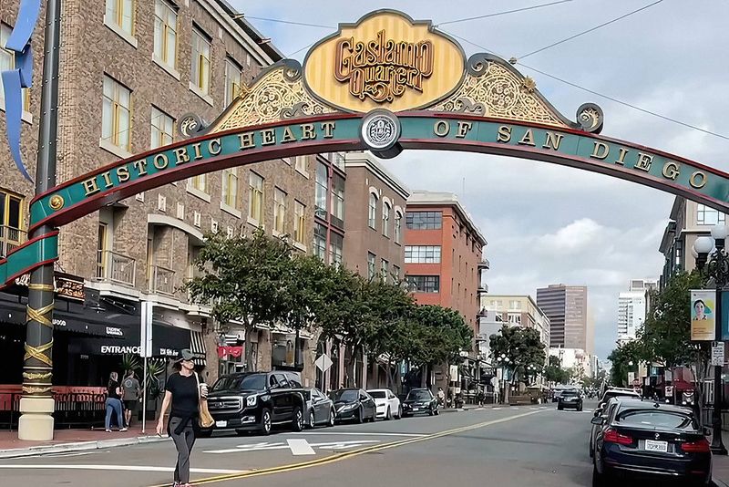 Gaslamp Quarter Nightlife