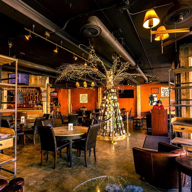 Sophie's Cork & Ale (Lexington)