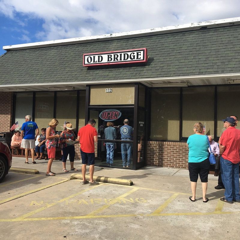 Old Bridge Diner (Oak Island)