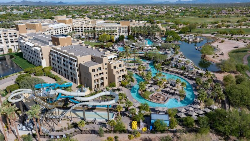 JW Marriott Phoenix Desert Ridge: Family Paradise