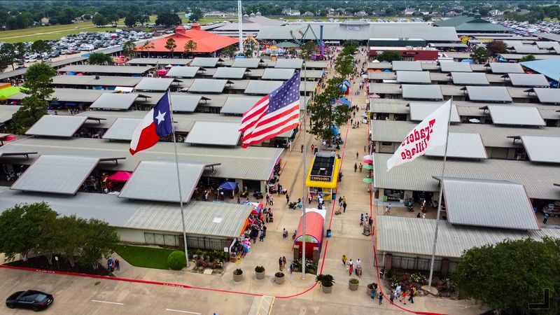 Traders Village (Houston)