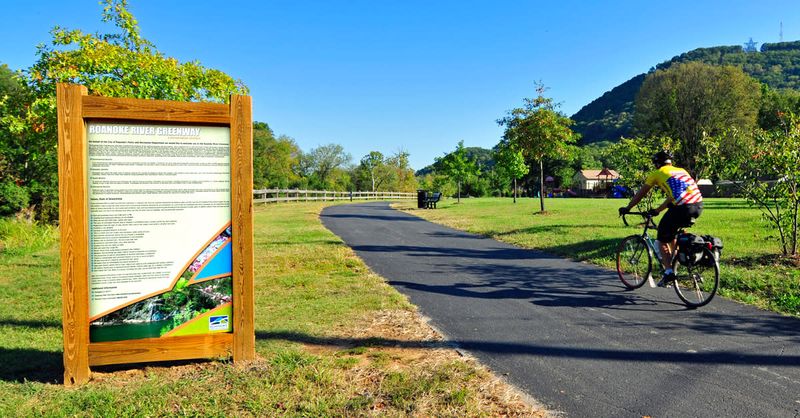 Roanoke Valley Greenway Network: Blue Ridge Beauty