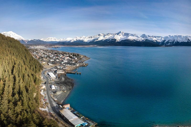 Stroll Waterfront Park and Seward Downtown