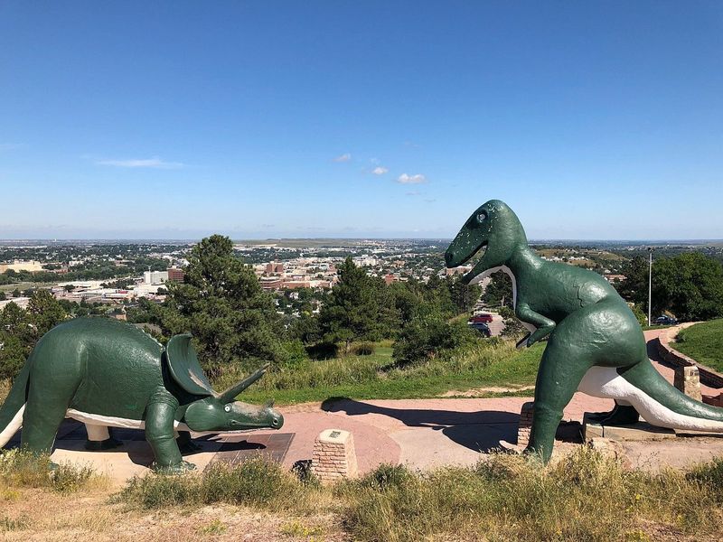 Visit Dinosaur Park