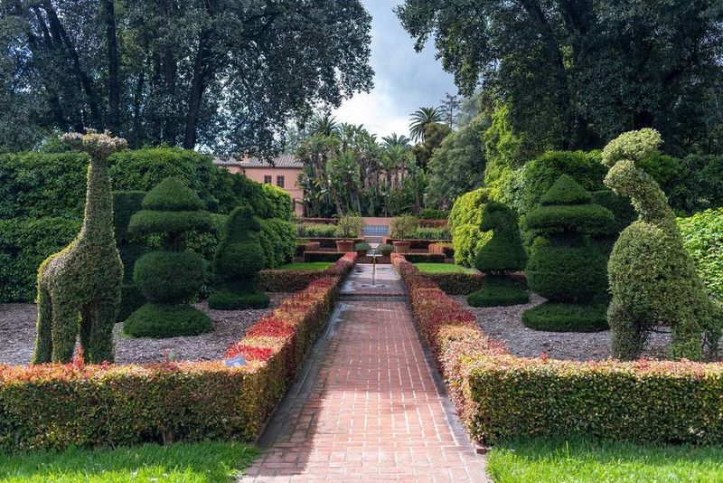 Sculpted Gardens And Playful Topiaries