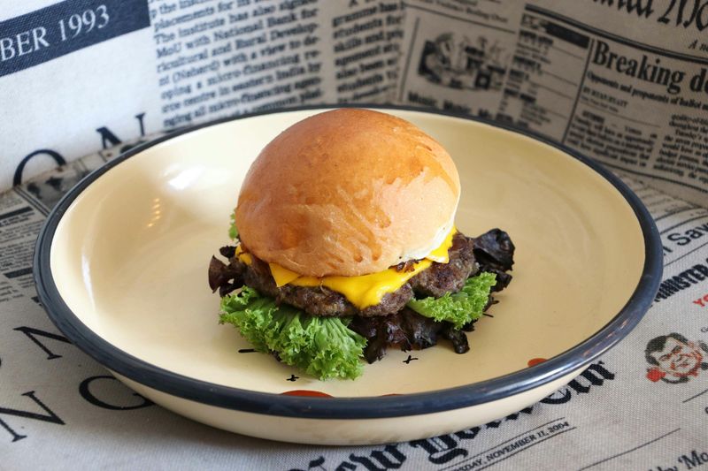 Gino's Hamburgers