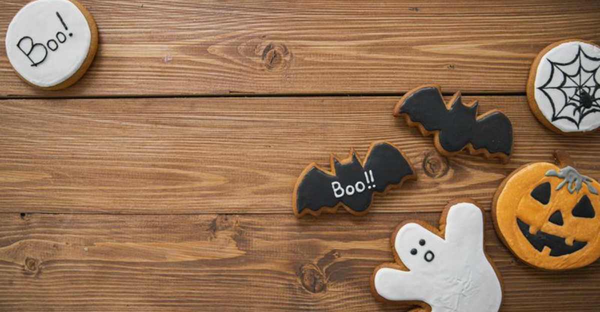 12 Halloween Treats And Drinks Perfect For A Chilling Movie Night
