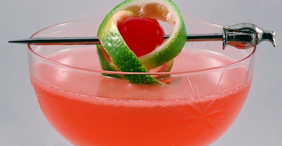 14 ’70s Drinks Everyone Tried Once And Never Saw Again