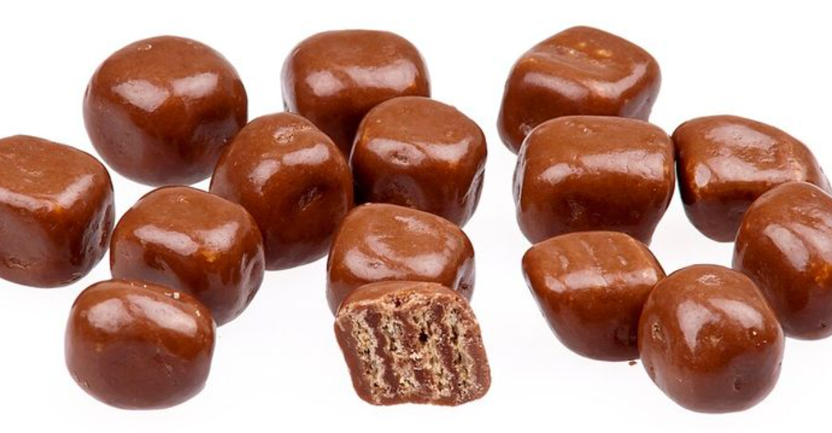 14 Beloved Candies From The 90s That Are Discontinued But Not Forgotten