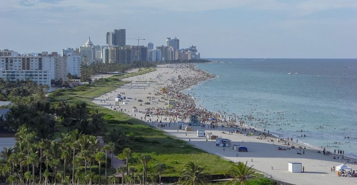 14 Retro Vacation Hotspots That Ruled the ’70s and ’80s