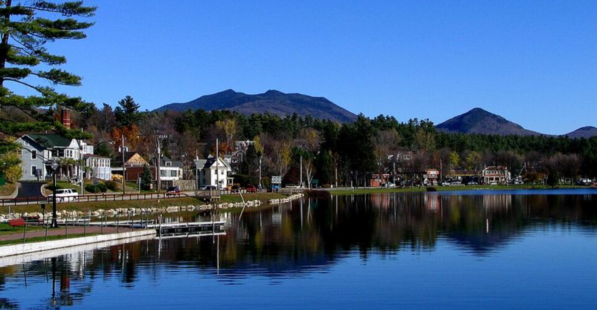 15 Scenic Mountain Towns You Can Actually Afford To Visit