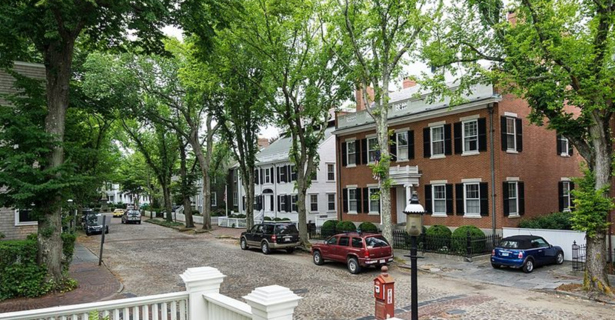 14 Stunning Main Streets Across America You Have To See