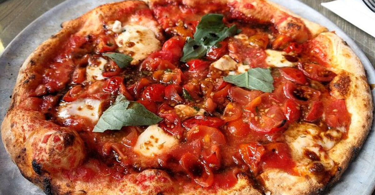 15 Vegetarian Pizza Dishes Everyone Will Love