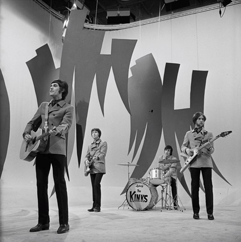 Sunny Afternoon – The Kinks