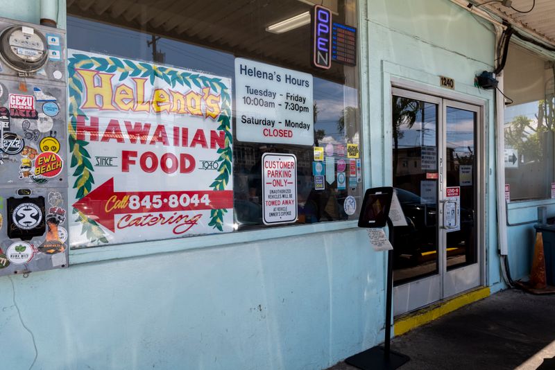 Helena's Hawaiian Food - Where Legends Are Served
