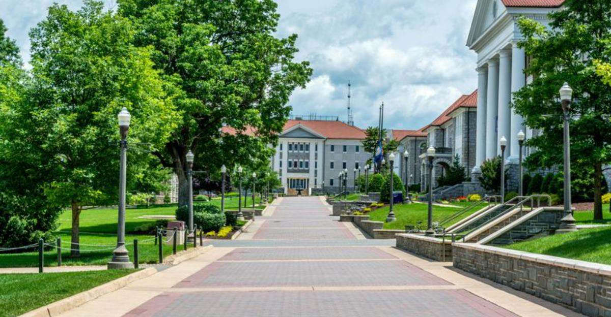 20 Most Underrated Places In Virginia That Deserve More Love