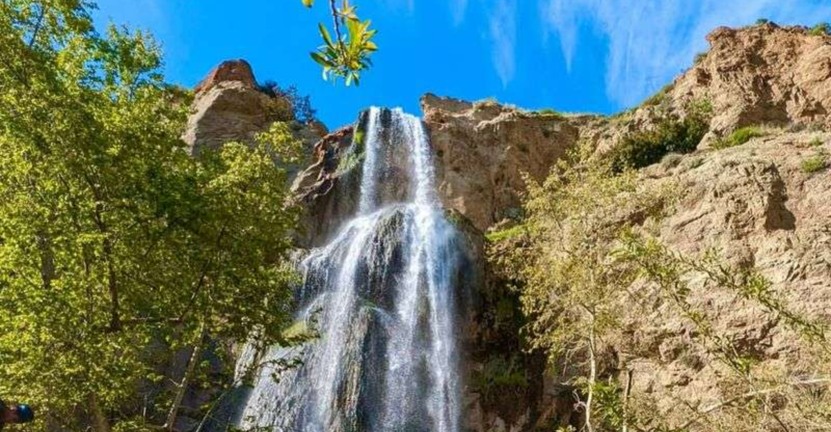 7 Spectacular Waterfall Day Trips Just Outside Los Angeles, California