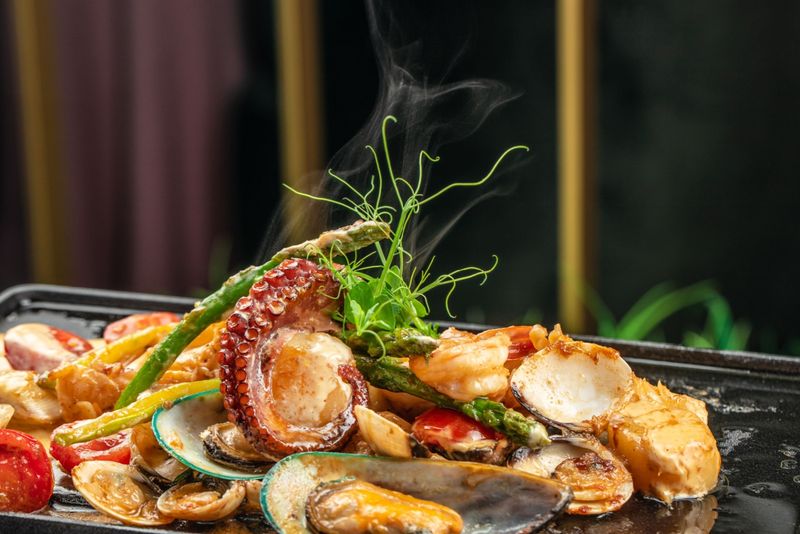 Garlic Butter Shrimp and Asparagus