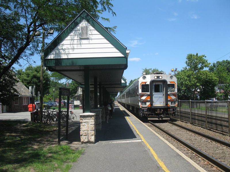 Prime Location and Transportation Hub