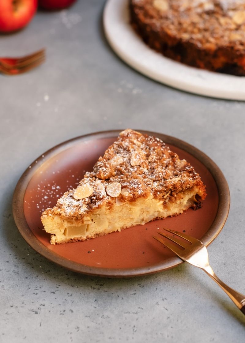 Apple Streusel Cake