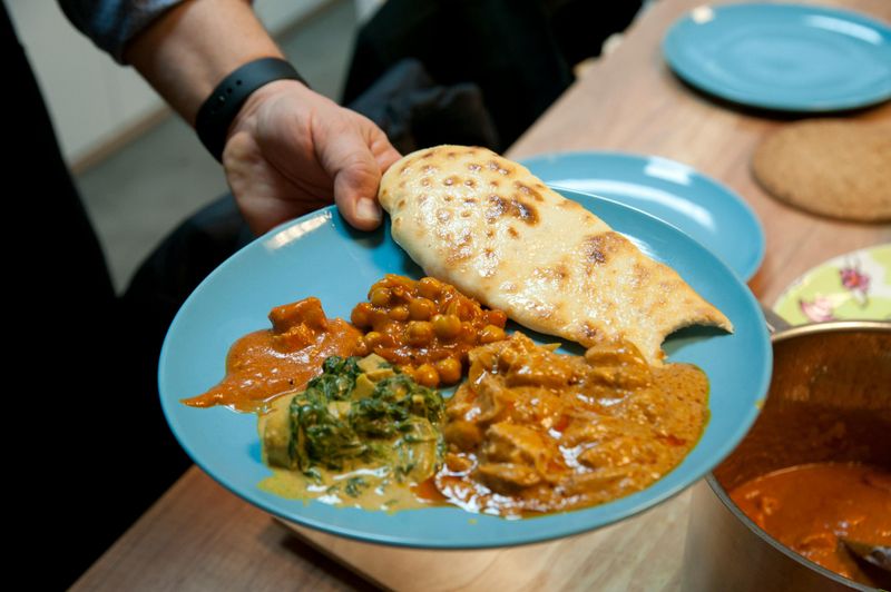 Chickpea And Spinach Curry