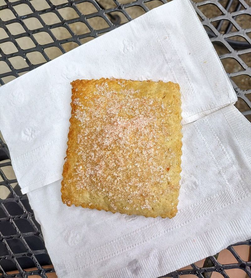Classic Pop-Tarts With Frosting