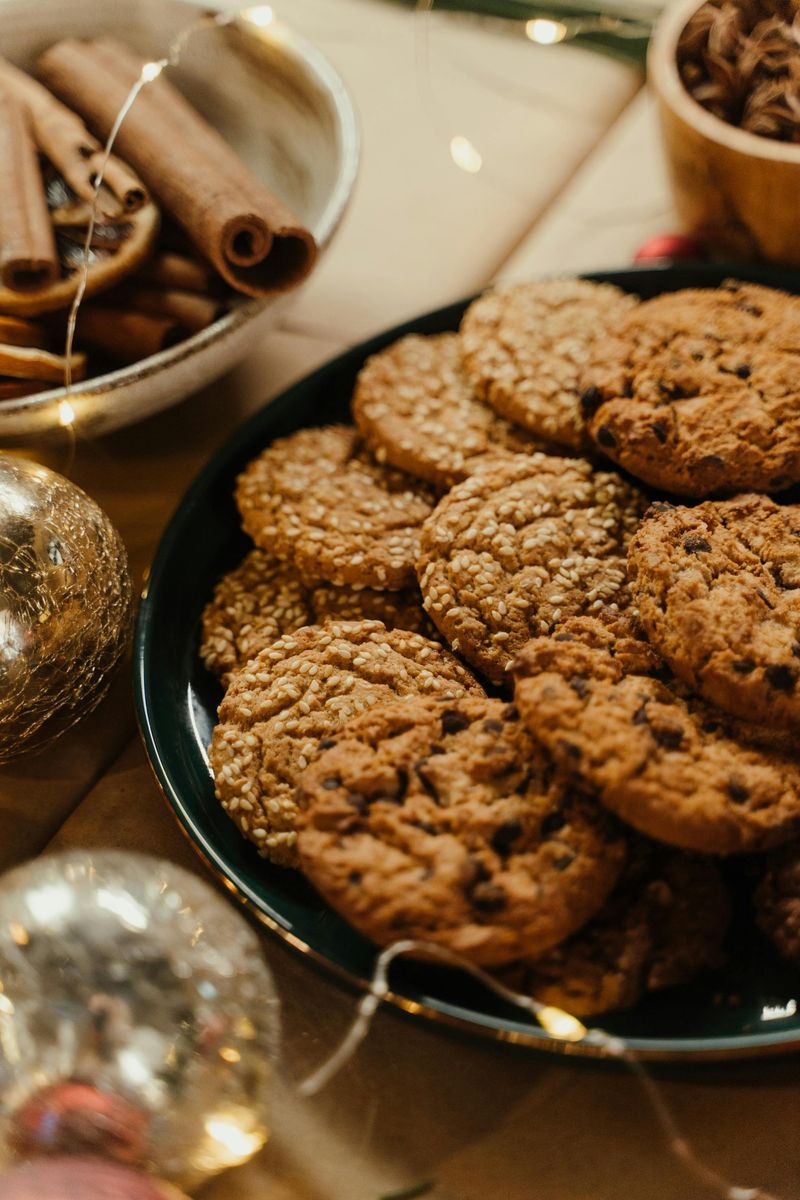 Apple Cinnamon Oatmeal Cookies