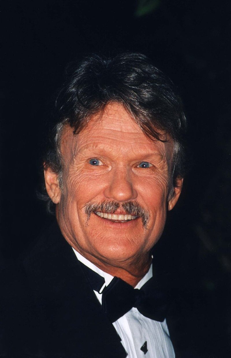Heaven's Gate - Kris Kristofferson