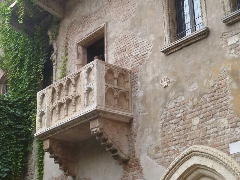 Verona's Juliet Balcony (The Tourist Trap)