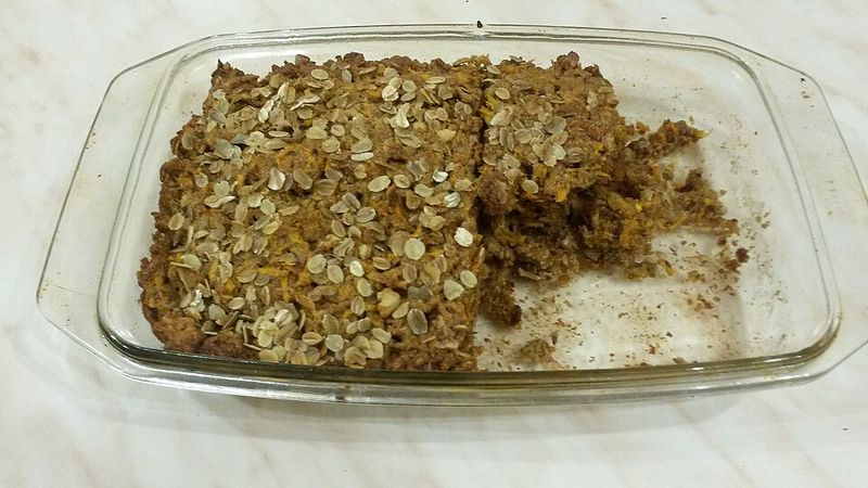 Carrot Cake Oats with Cream Cheese Drizzle