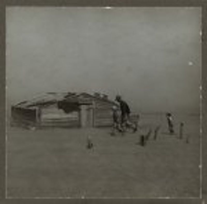 Dust Bowl Storms Swallowing Farms