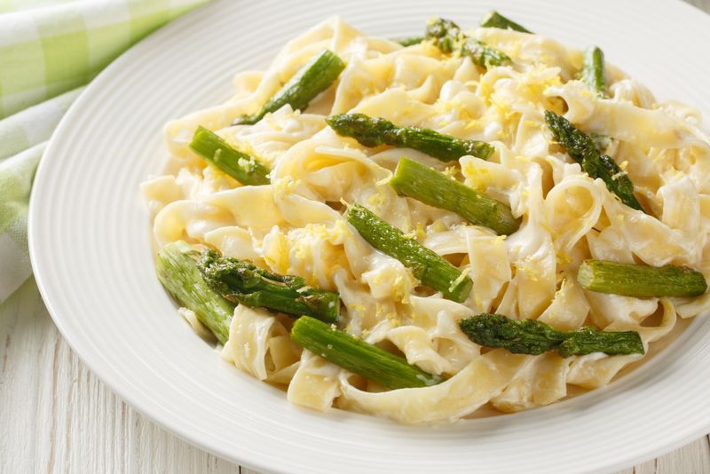 Asparagus And Lemon Cream Pasta