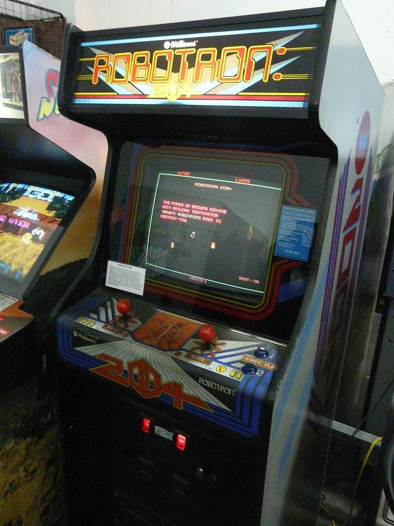 Robotron: 2084