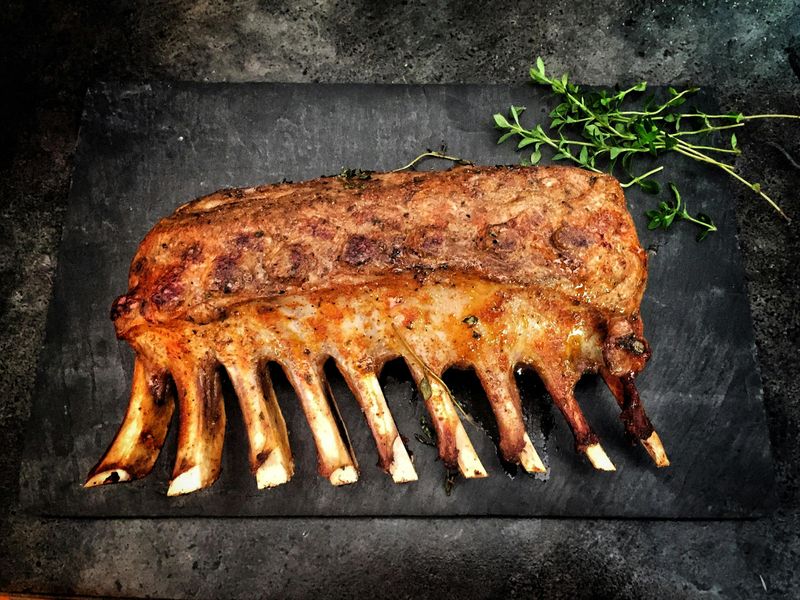 Let Meat Rest Before Cutting
