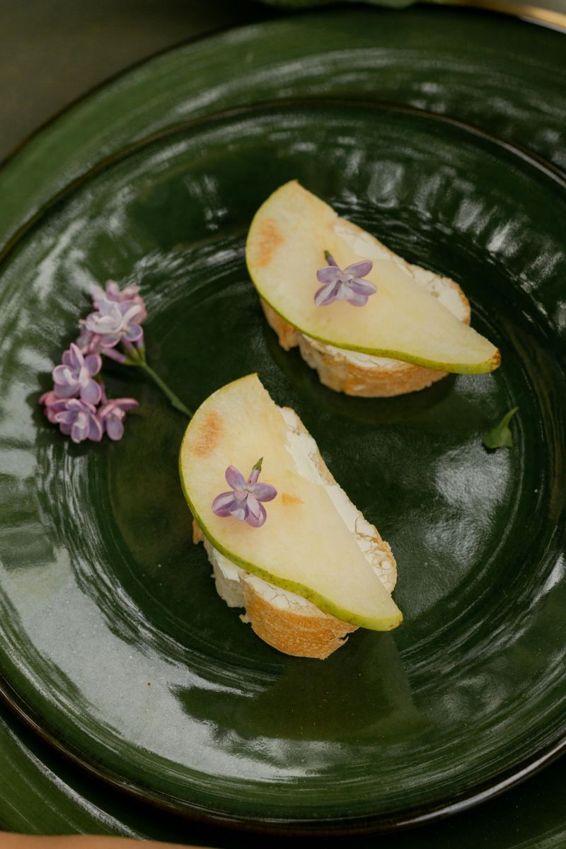 Pear and Prosciutto Crostini