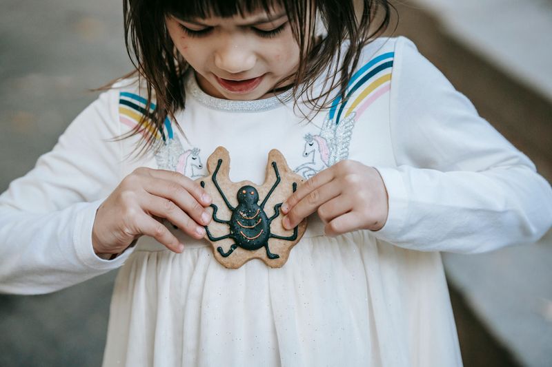 Creepy Crawly Oreo Truffles
