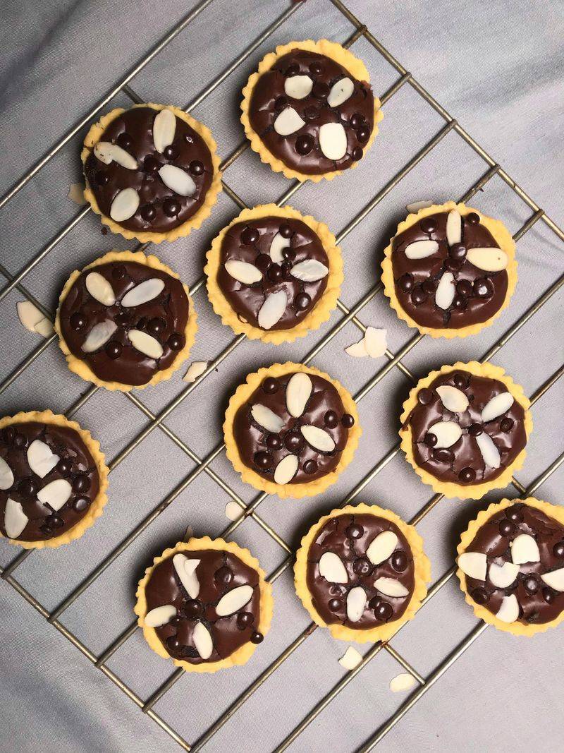 Chocolate Pudding Tarts