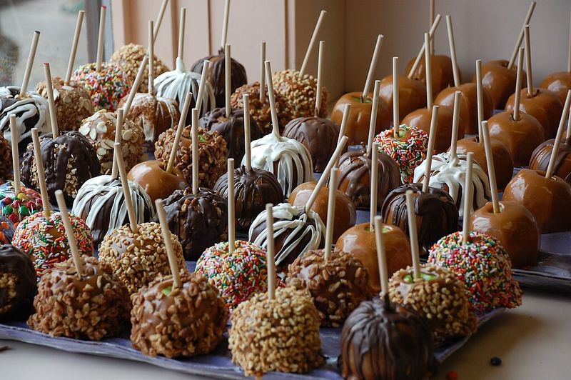 Decorated Caramel Apples