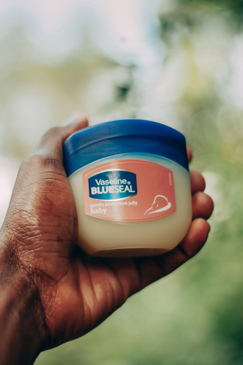 Vaseline Petroleum Jelly