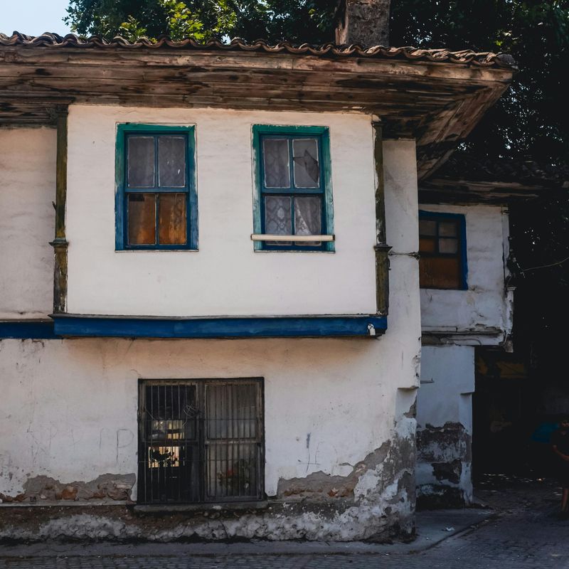 Asbestos Used in Buildings and Homes
