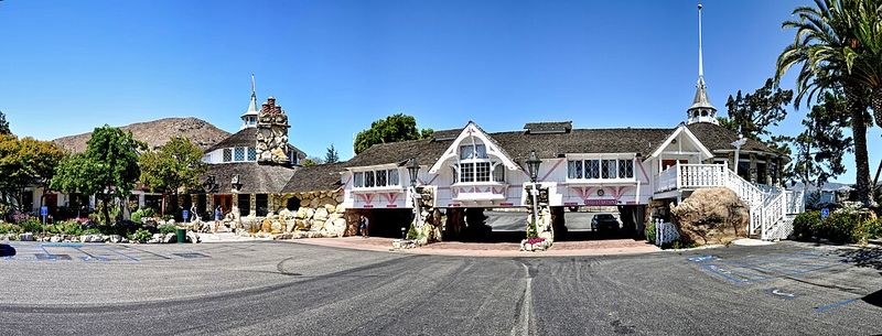 Madonna Inn's Delightfully Retro Style