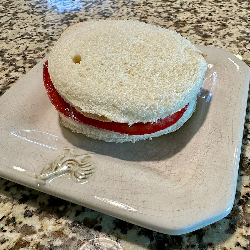Tomato Sandwich