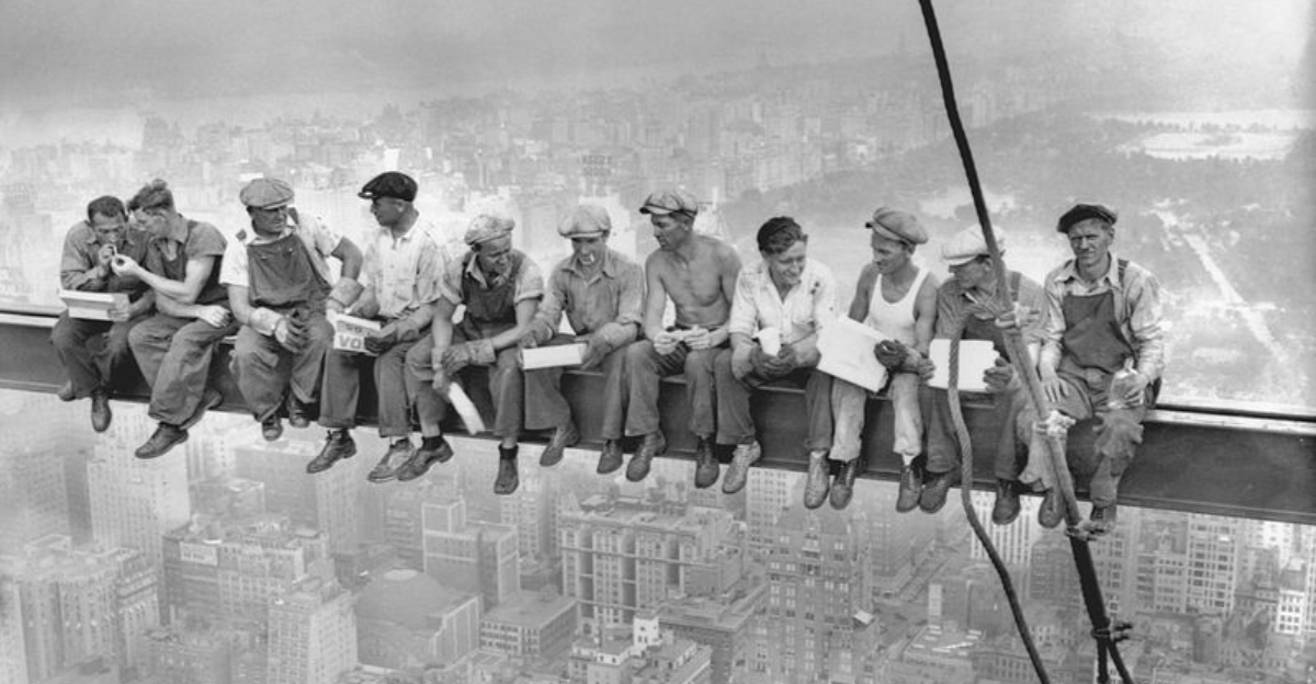 Fascinating Moments In History Captured At Just The Right Time