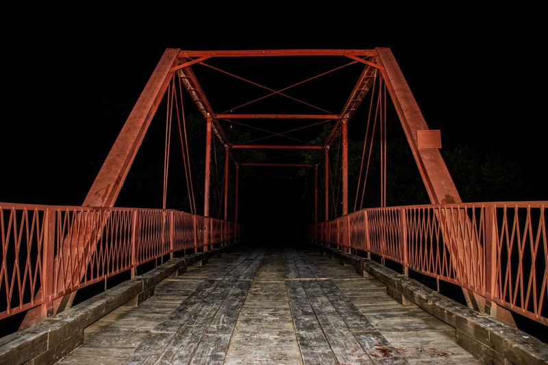 Old Alton Bridge (Goatman's Bridge) in Denton