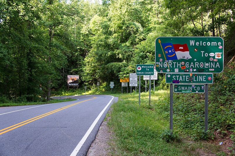 Tail of the Dragon (North Carolina/Tennessee)