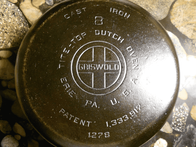 Griswold Cast Iron Dutch Oven