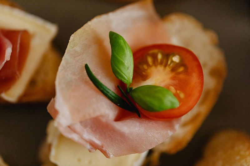Bruschetta With Tomato and Basil