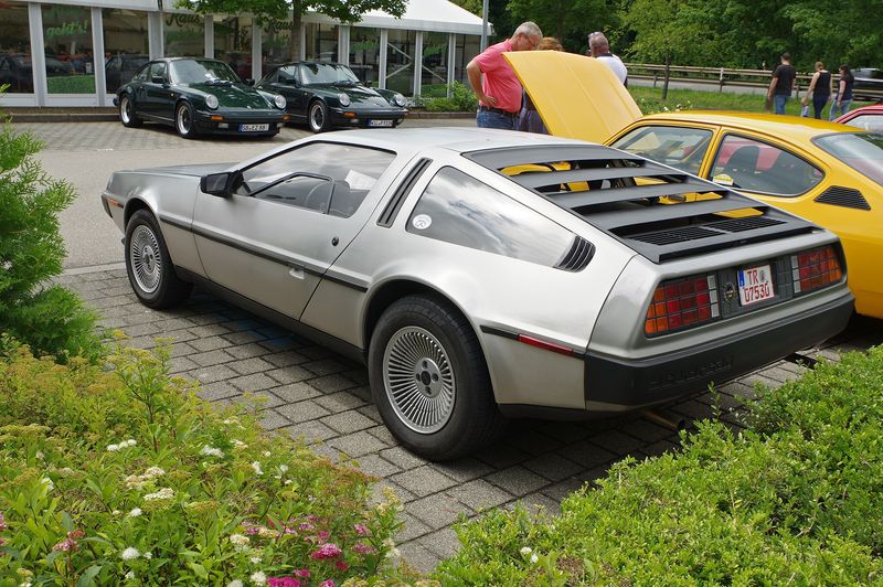 DeLorean DMC-12 (1981–83)