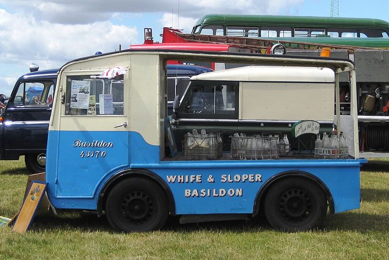 Milkmen On The Block Became Weekly Supermarket Runs